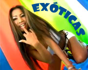 Ex�tica modelo posando de forma sexy y sensual