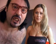 Impresionante video del friki de Torbe foll�ndose a otra maciza incauta