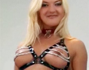 Rubia simpatica follando con carrida facial final