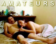 Porno casero entre una pareja de maduritos