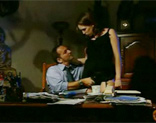 Cynthia Lavigne haciendo de secretaria cachonda