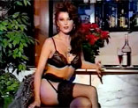 Una hora de peli porno cl�sica con la morbosa Luana Borgia