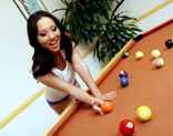 Asa Akira disfrutando de una polla negra como el tiz�n dentro de su culo