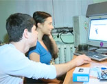 Alquilando el co�o de su novia por un pu�ado de euros