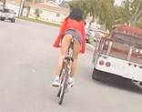 Lolita follada tras un paseo en bicicleta