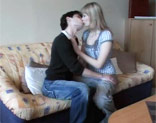Rom�ntica escena porno casera de una pareja amateur